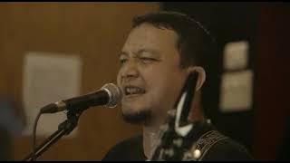 Tremor - Megalomaniac