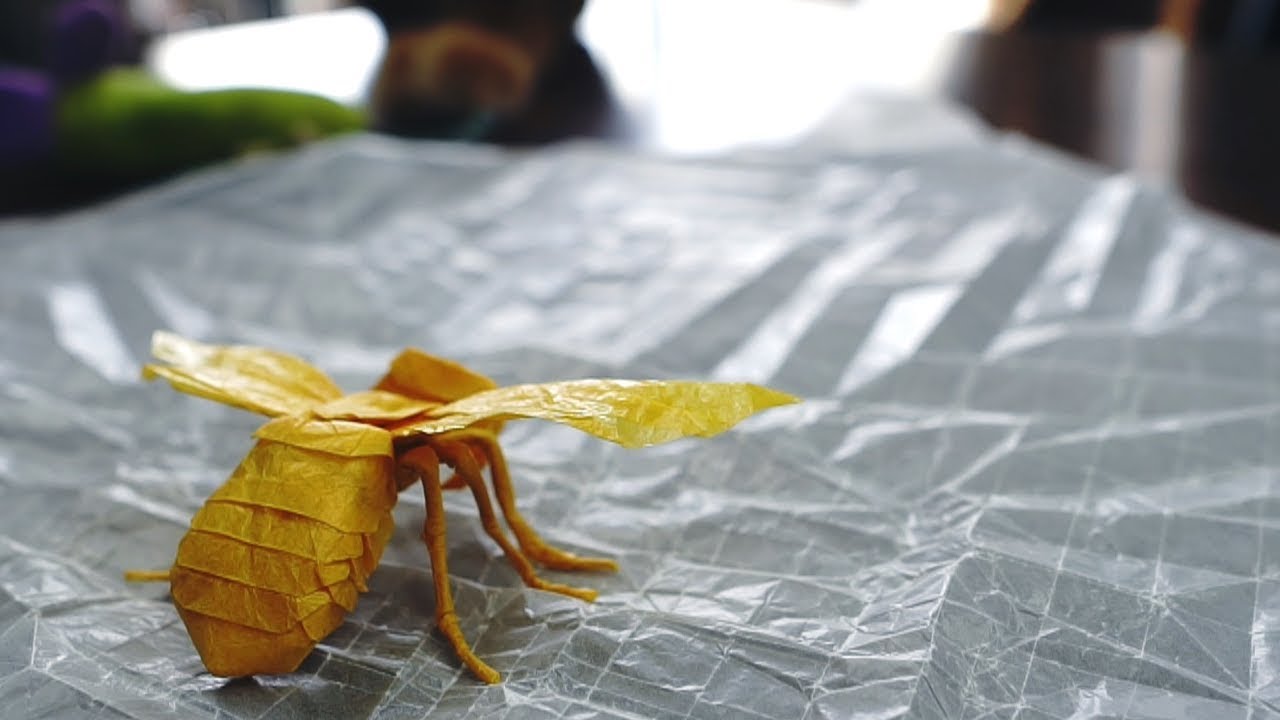 how to make a perfect paper wasp