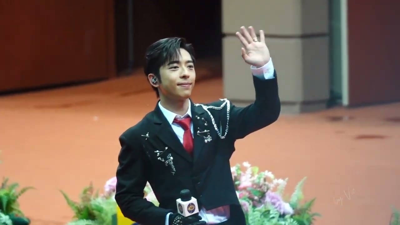 Edan Lui 呂爵安-馬季開鑼表演嘉賓