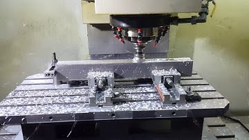 AMT ALLMATIC Basic 160 Vice in sequence clamping
