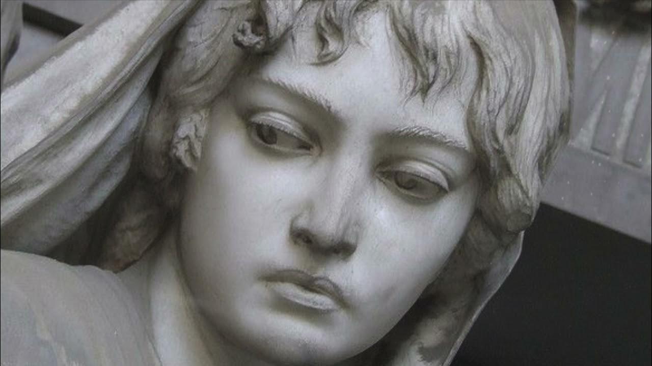 мраморное лицо. античная скульптура голова. античная скульптура лицо. мраморное лицо. скульптура древней греции бюст.