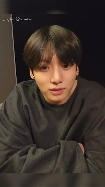 Jungkook said that Taehyung is the MOST HANDSOME✨ Person He's Ever Seen 💜 JK Live Vlive w/ Eng Sub