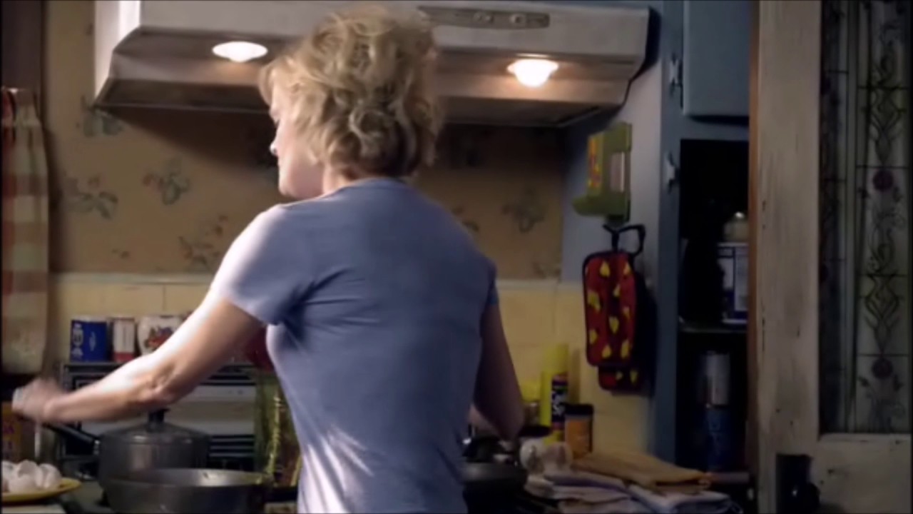 My Name is Earl: Earl Finishes List (From Raising Hope Pilot)