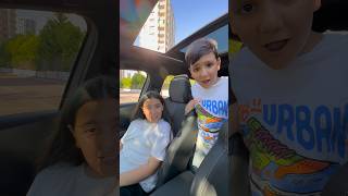 Sevinçten bayıldılar😂 #shorts #shortvideo #funny #funnyvideo #komedi #keşfet