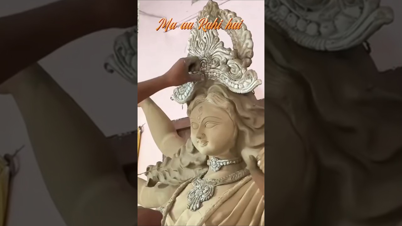 Durga Puja murti idol 