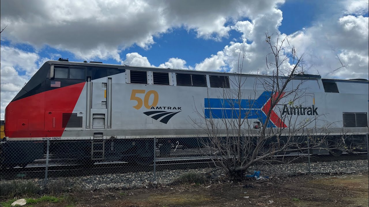 Phase 1 Amtrak heritage unit with phase 7 leading in Roseville 4/5/24 ...
