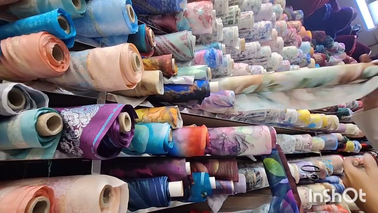 لقاء مع متبعتي في الفندق ❤️ ولفة تسوق في شارع التيسير | أجمل المخاوير وأثواب الجوهرة بأثمنة روعة 👗✨ 