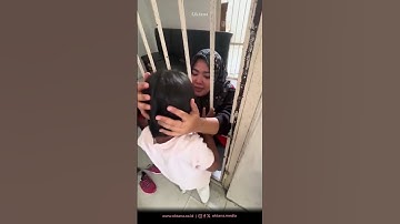 SEDIH!!! PERTEMUAN SEORANG IBU DAN ANAK DI BALIK JERUJI BESI #viralvideo #sedih #ibudananak