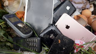 Looking for an old phone in the trash || Find iPhone || Restoration iPhone
