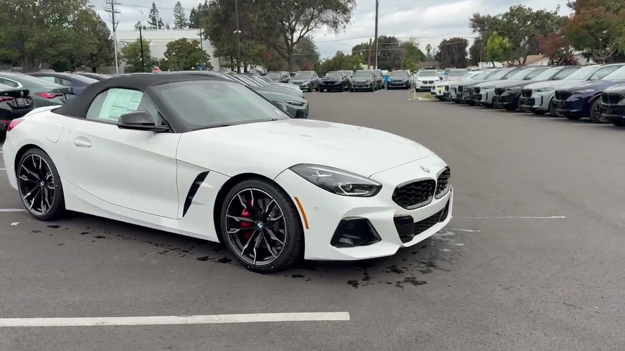 Представляем Z4 M40i Handschalter 2026 года в цвете «Альпийский белый» | 4K