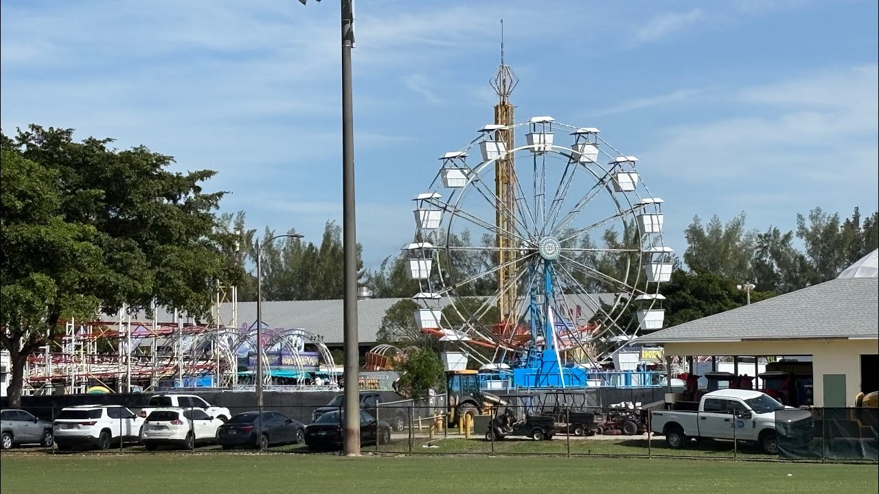 Видеоролик о подготовке к рождественской ярмарке в Стране чудес №3, Майами, Флорида, 