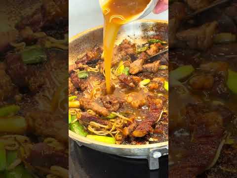 Nouilles au bœuf croustillant