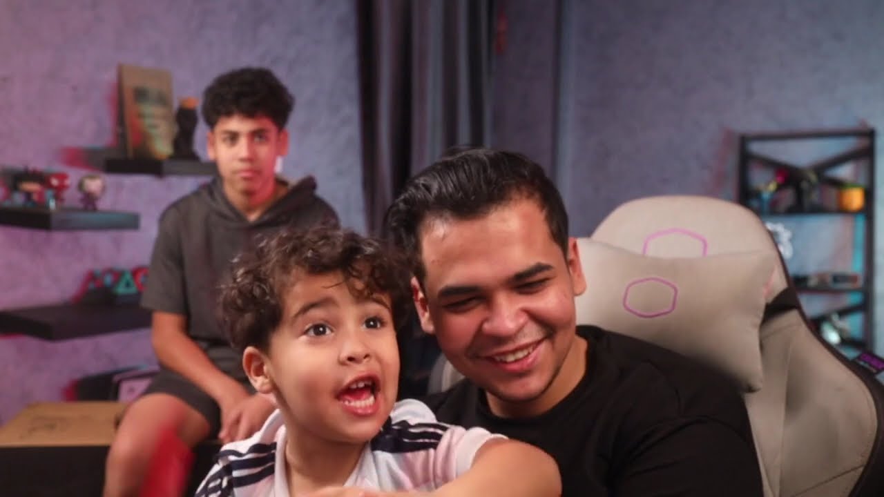 ادم يزعق في ابوه وامو ومروه علشان فلوس الكرسي هتموت ضحك 😂🔥| ببجي موبايل