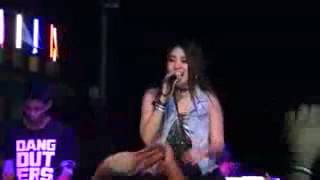DownloadVIA VALLEN - SAYANG LIVE OM. SERA TERBARU 2017 MP3 MP4 VIA VALLEN - SAYANG LIVE OM. SERA TERBARU 2017