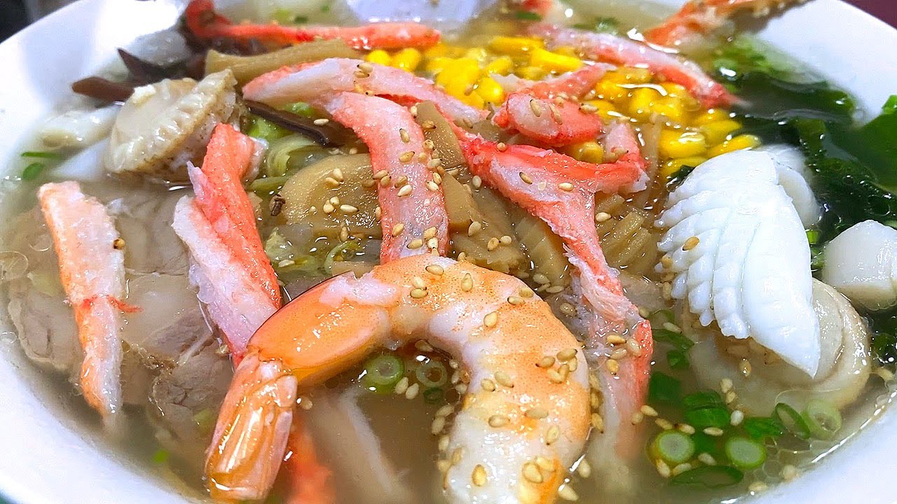 【山でいただく北の海の幸】湯の山温泉の人気店！「北の幸 熊」で「かにラーメン」を食す！