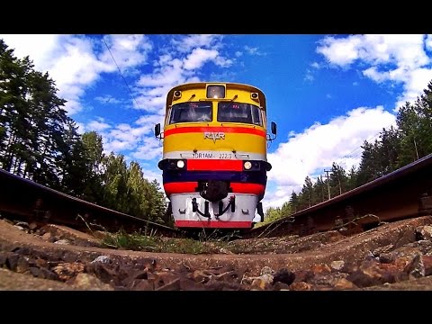 Video: Kā Uzlādēt Klēpjdatoru Vilcienā