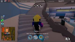 I,m playing Jailbreak in Roblox screenshot 5