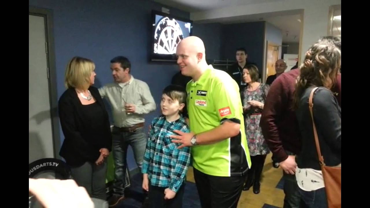 Darts champion Michael van Gerwen meets fans at Shrewsbury YouTube