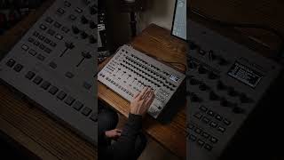 Roland TR-1000 Revives Analog Drum Machine Magic