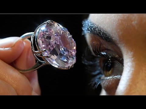 Бриллиант Pink Star дважды выставляли на аукцион