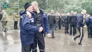 🇺🇦💠yay it's here. SBU showed exclusive video of the prisoner exchange on October 2