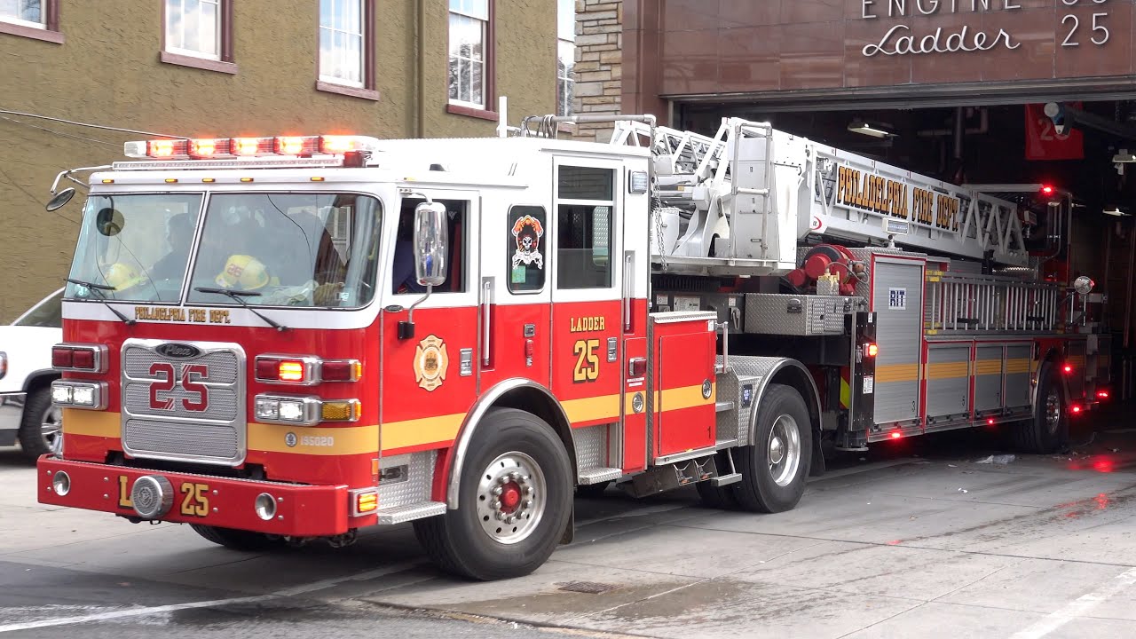 Philadelphia Fire Department Engine 35 & Ladder 25 Responding