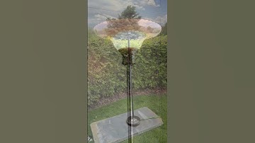 5 MINUTE MAKEOVER:It only took 5 minutes to update this thrift store lamp. #paint #upcycling #lamps