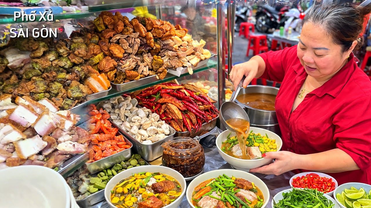 Quá độc đáo XE BÚN CÁ, BÚN MẮM kèm SẦU RIÊNG KHỦNG không chỉ NGON mà còn ĐẸP MẮT đến NGỠ NGÀNG