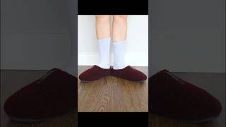 fave slippers I’ve ever worn tbh
cant wait to whip these cozy guys out again as soon as the first hint of fall is in the air... link: https://bombas.com/beepworld
#ad fave slippers I’ve ever worn tbh