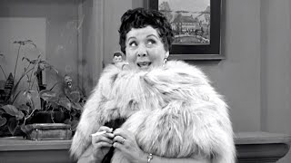 Lucy and Ethel Try to Trick Fred!