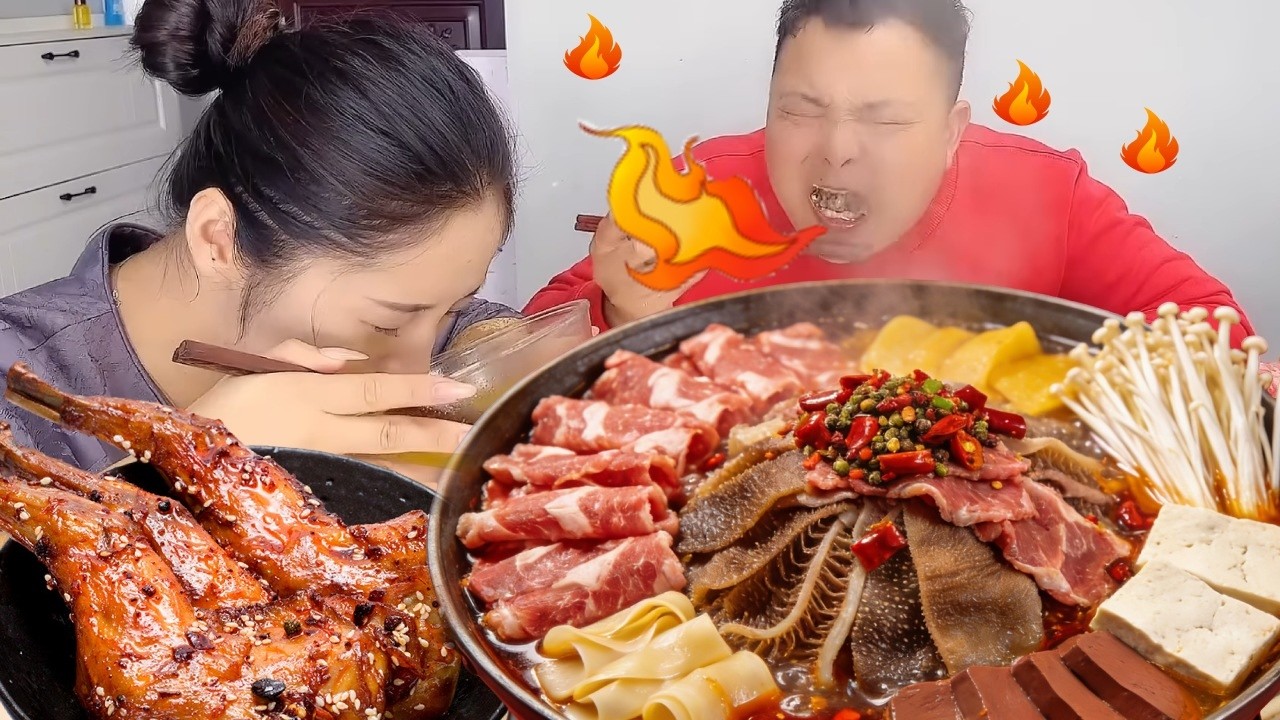 蠢老公自己吃肥牛火锅却让我吃泡面，我在他捞出来的肥牛中放入大量的食盐，最后他被被齁到脸都绿了太解气