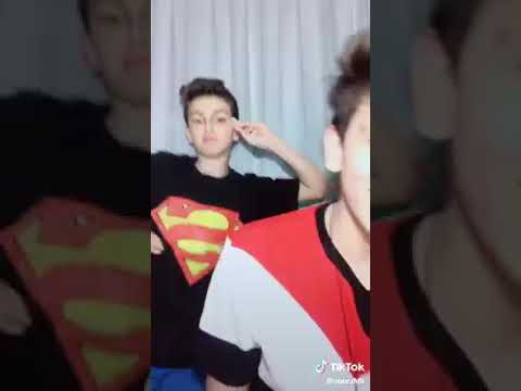 مش منجة دي خوخة  