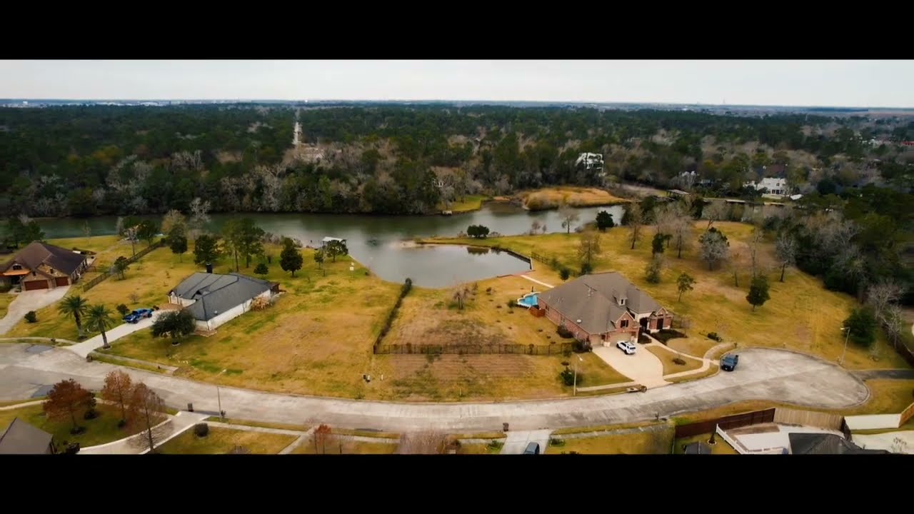 Breathtakingly Beautiful lot in the Luxurious Forest Cove Subdivision