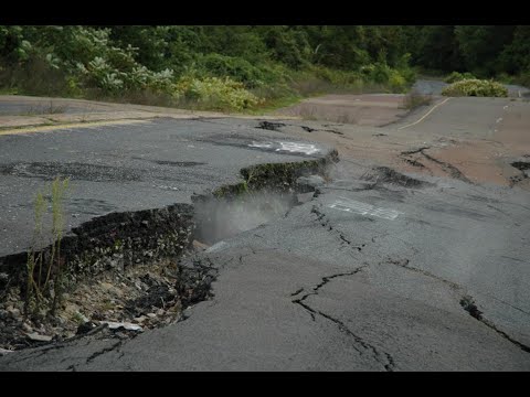 KTF News - Jamaica Earthquake Opens Ground in Cayman Islands