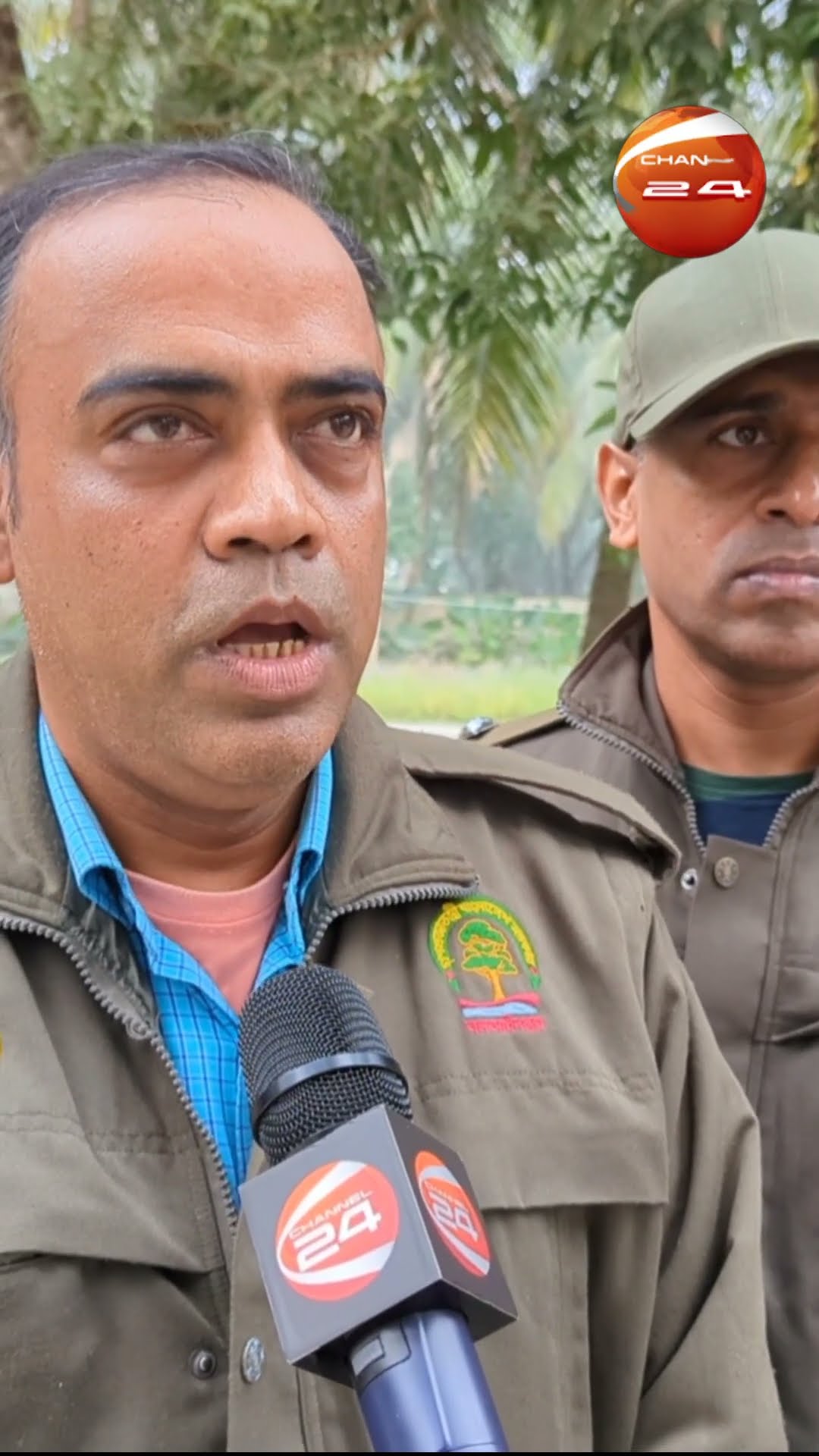হরিণের মাংসসহ ৬ চোরাচালানকারীকে আটক করেছে কোস্টগার্ড ও বনবিভাগ