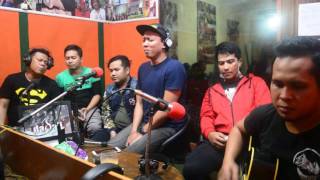 Download Lagu Dadali - Disaat Aku Pergi (Live Accoustic at Citraswara FM) MP3