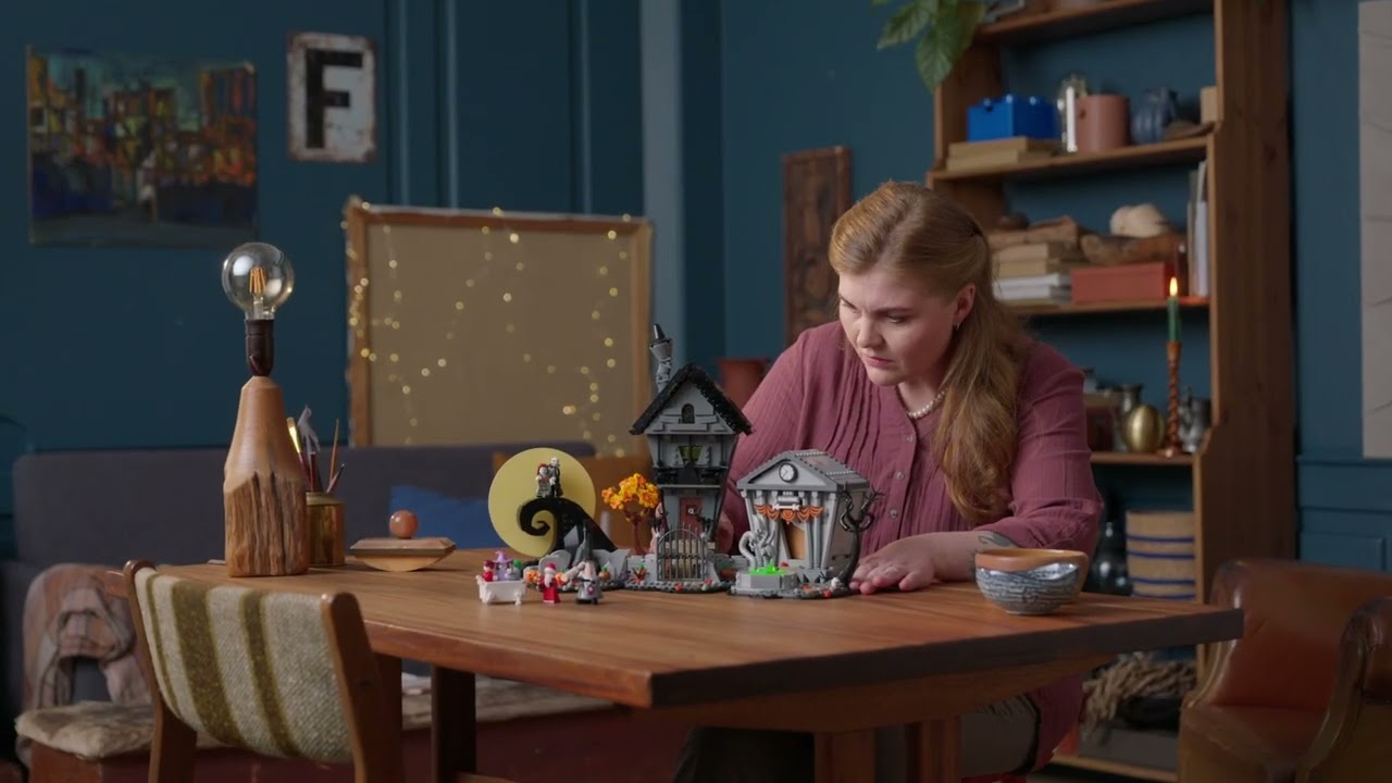 Конструктор LEGO Ideas Жах перед Різдвом від Тіма Бертона та