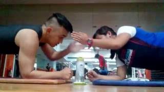 Fitness Goal : Partner Exercise : Plank Clap (On Elbows) HD