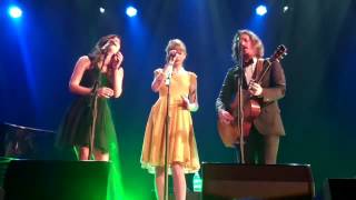 Taylor swift safe and sound live