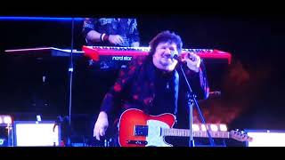 Icons of Classic Rock - Wally Palmar ( The Romantics) What I like About You Live