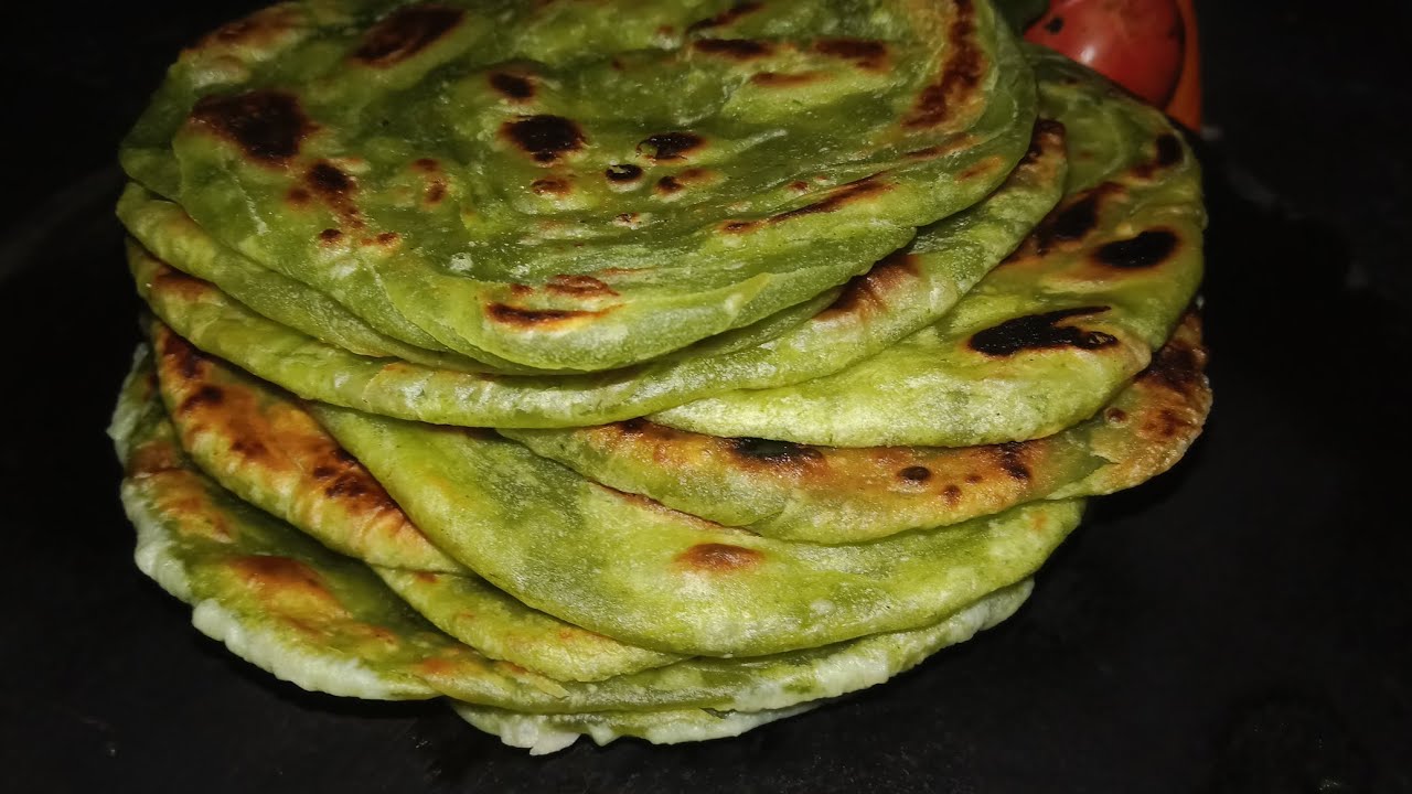 এইভাবে খেয়েছেন পালং পরোটা? একবার খেয়ে দেখুন মন ভরবে না//Palong Parotha