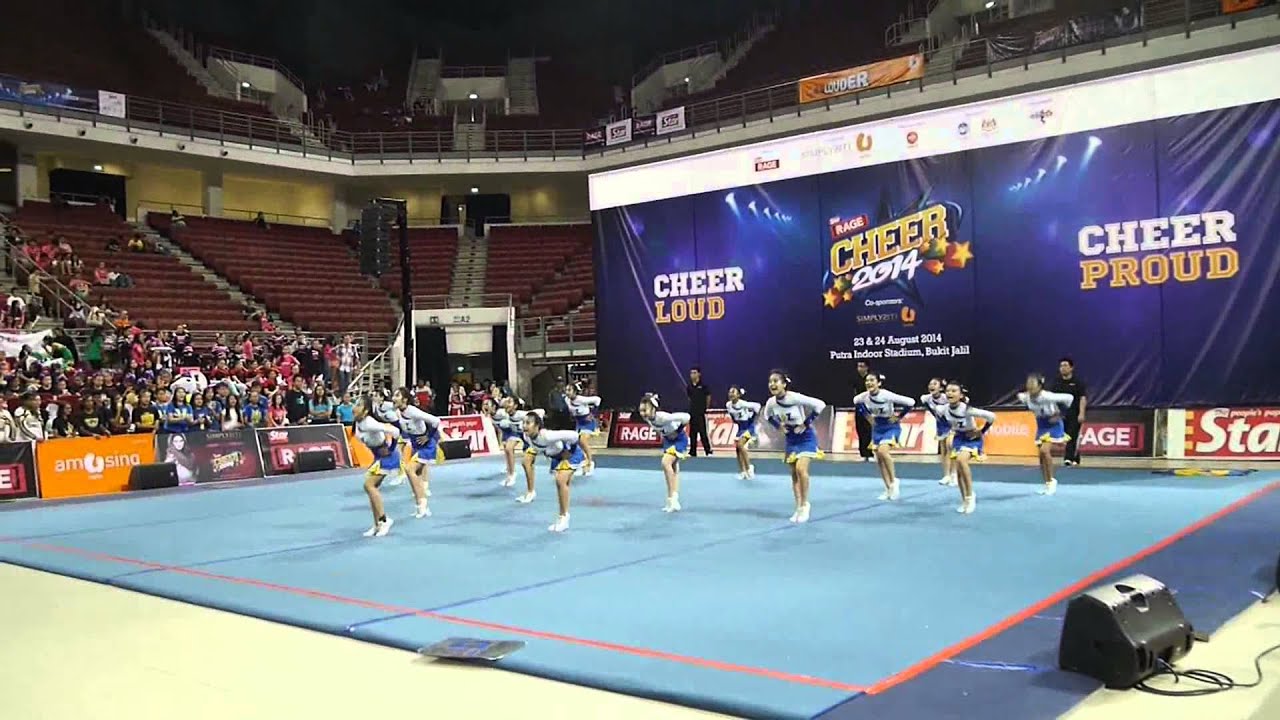 Blitzerz in Cheer 2014 (2nd runner up)