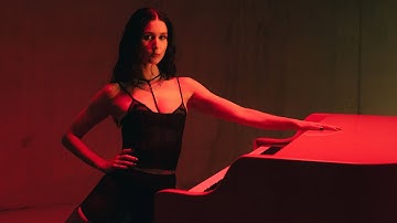 Francisca Valenzuela - ¿Dónde se llora cuando se llora? (Video Oficial)