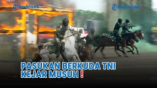 Pertempuran Pasukan Berkuda Tentara Nasional Indonesia di HUT ke-79 TNI❗