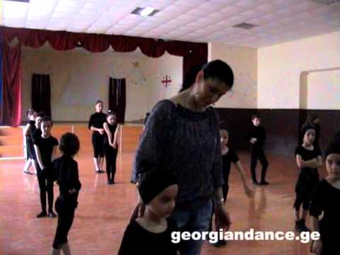 ნონა უგრეხელიძე