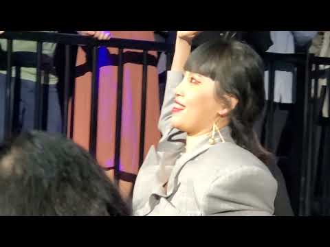 20211211 Waawei-i will be fine.娃從舞台上走下來在這段