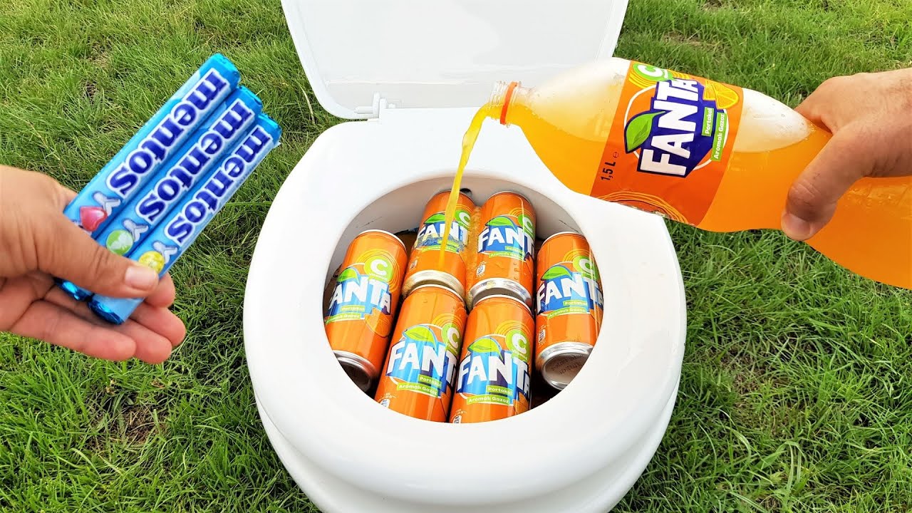 Experiment Closet Wc, Coca Cola, Fanta and Pepsi And Mentos