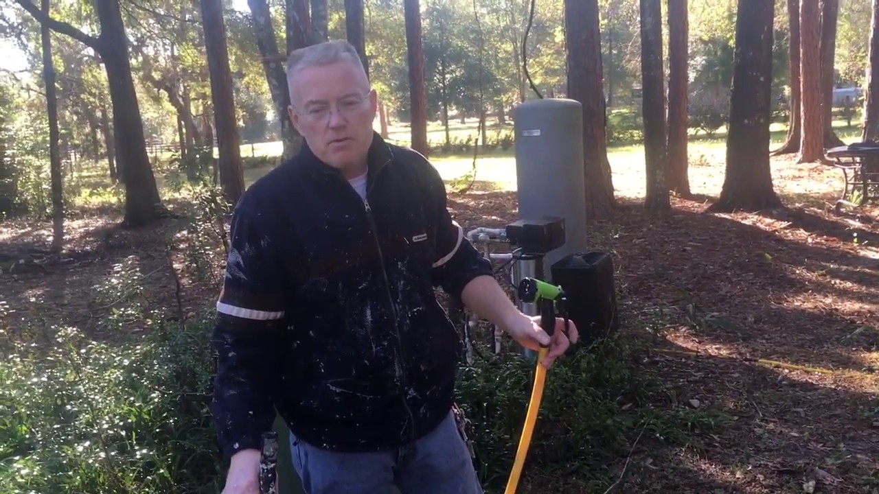 HOW TO CLEAN PAINT ROLLERS LIKE A PROFESSIONAL - YouTube