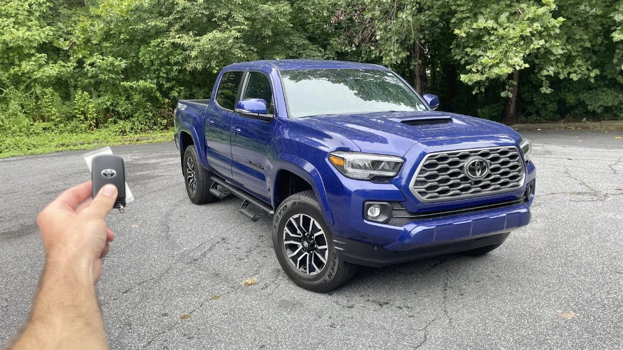 2023 Toyota Tacoma TRD Sport: Start Up, Exhaust, Test Drive, Walkaround ...
