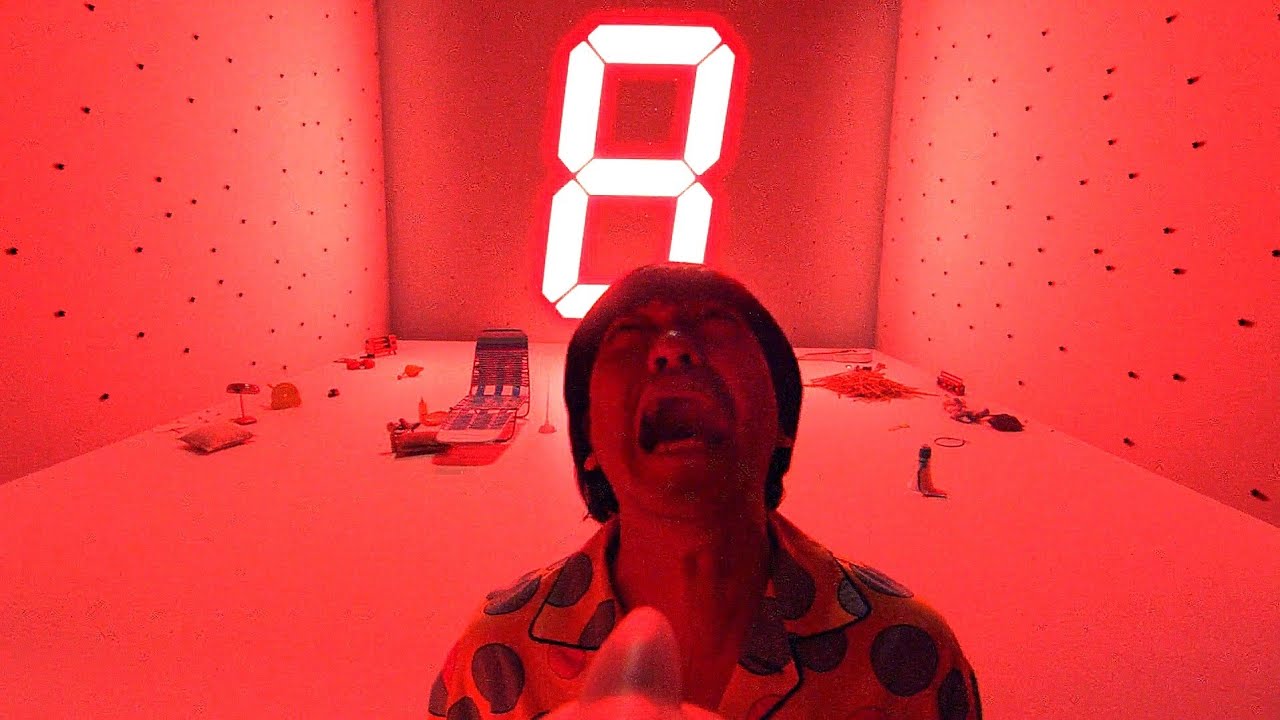 راجل محبوس فى غرفة فاضيه فيها أزرار خيالية كل زرار لغز وحكاية |Symbol|